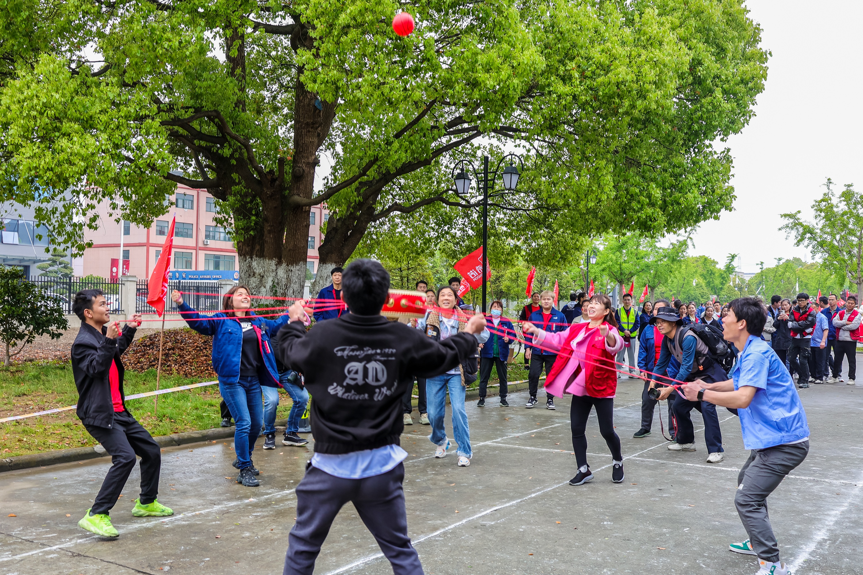 《运动会场景1》-孙月芬13862881333.jpg